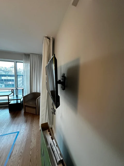 TV mounting, project photograph 23
