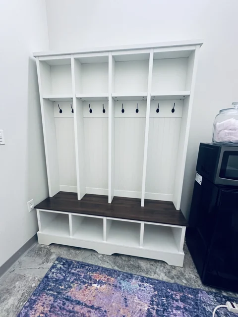 Furniture assembly, project photograph 10